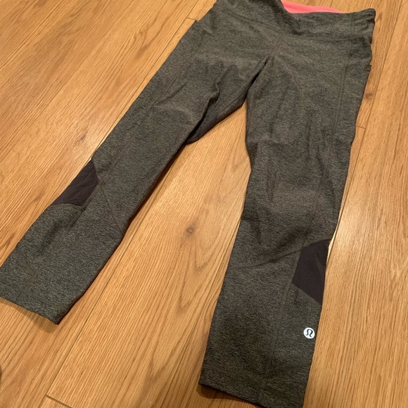lululemon athletica Pants - Lululemon legging capri